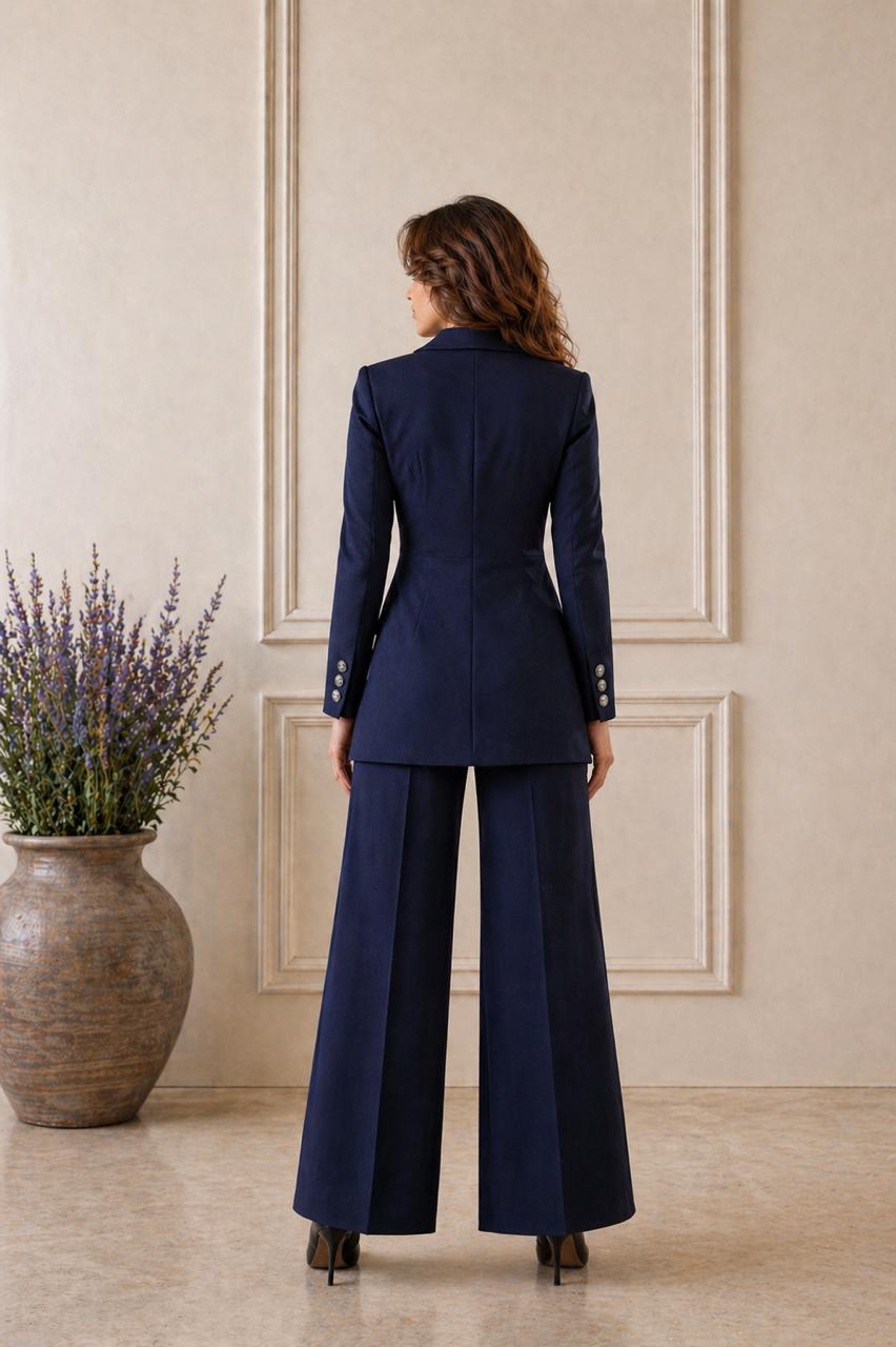 Image of Azora Suit - Larin