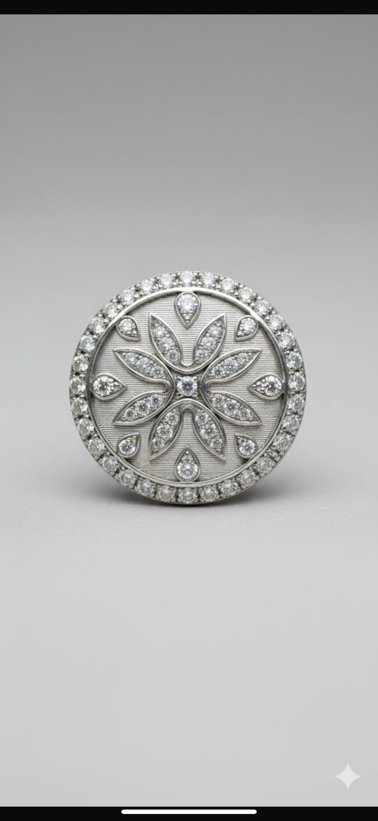 Image of بدلة رسمية بيضاء مصممة خصيصاً