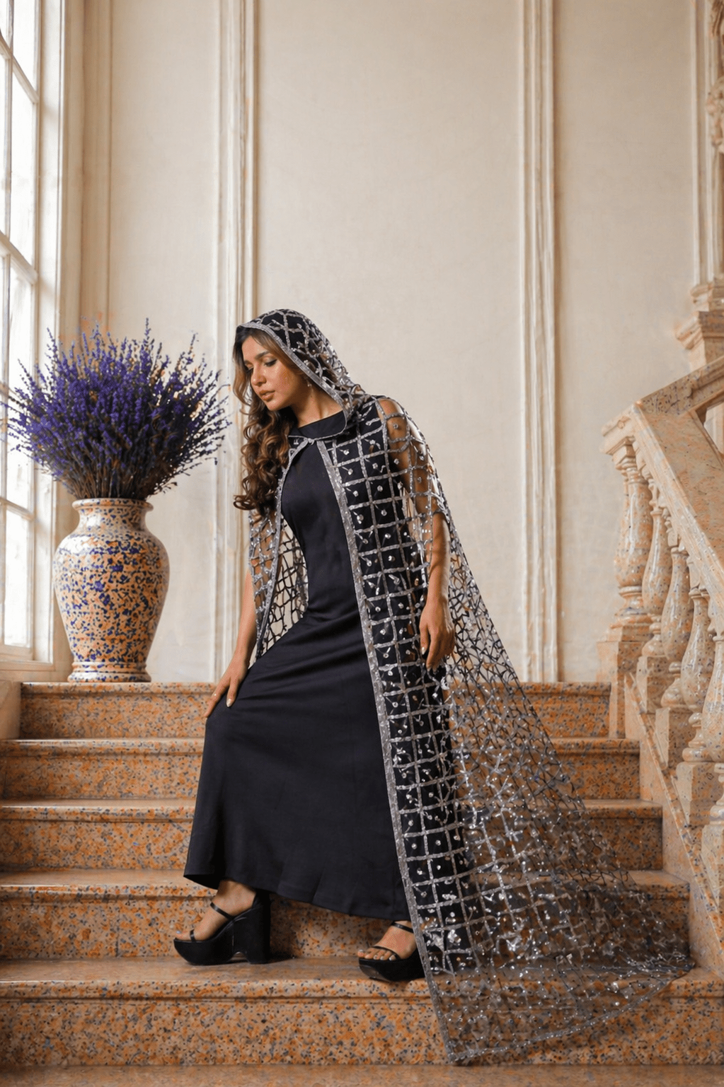 Image of Queen Elite Abaya - Larin