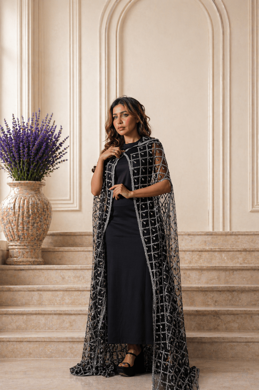 Image of Queen Elite Abaya - Larin