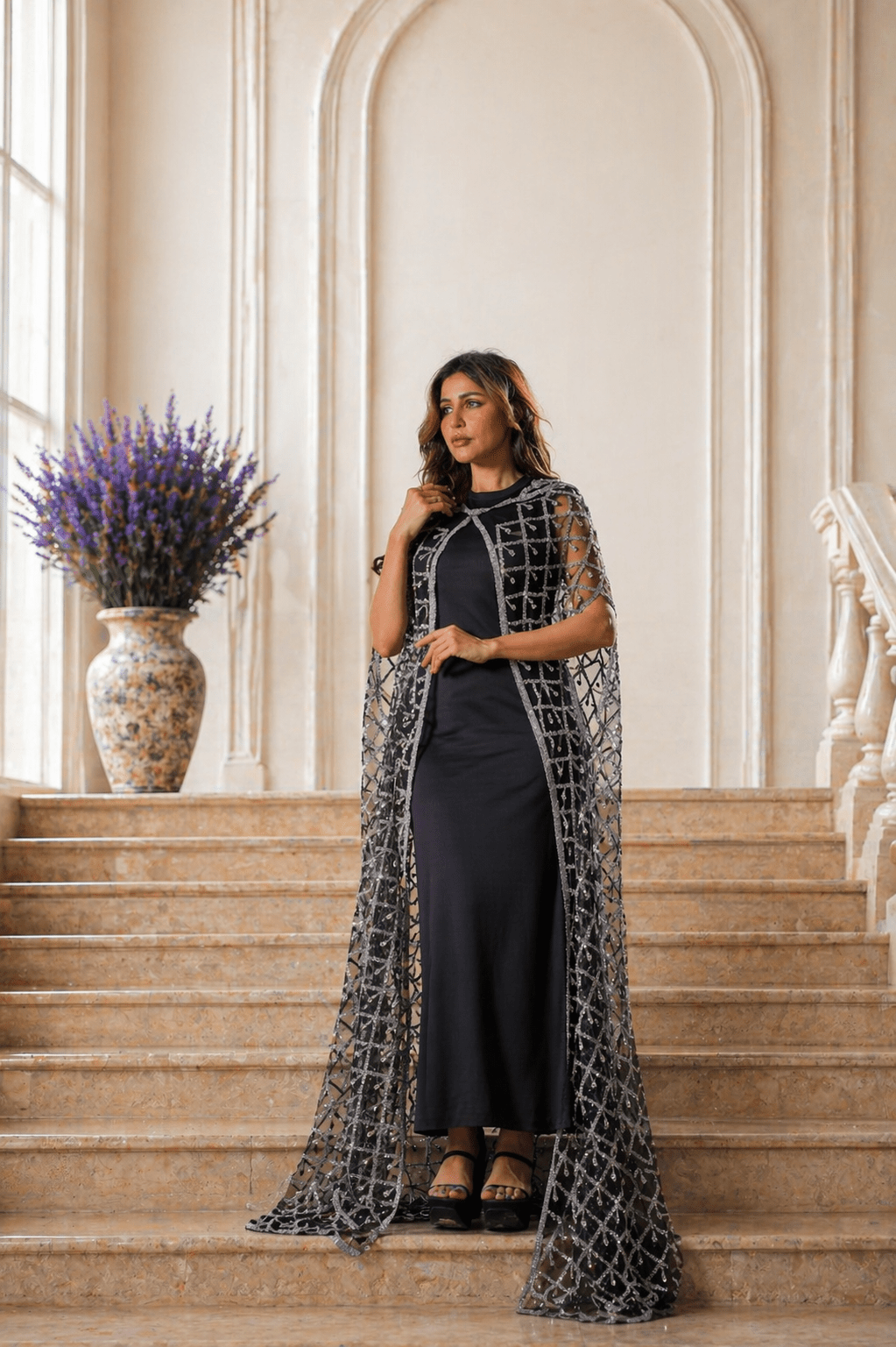 Queen Elite Abaya - Larin
