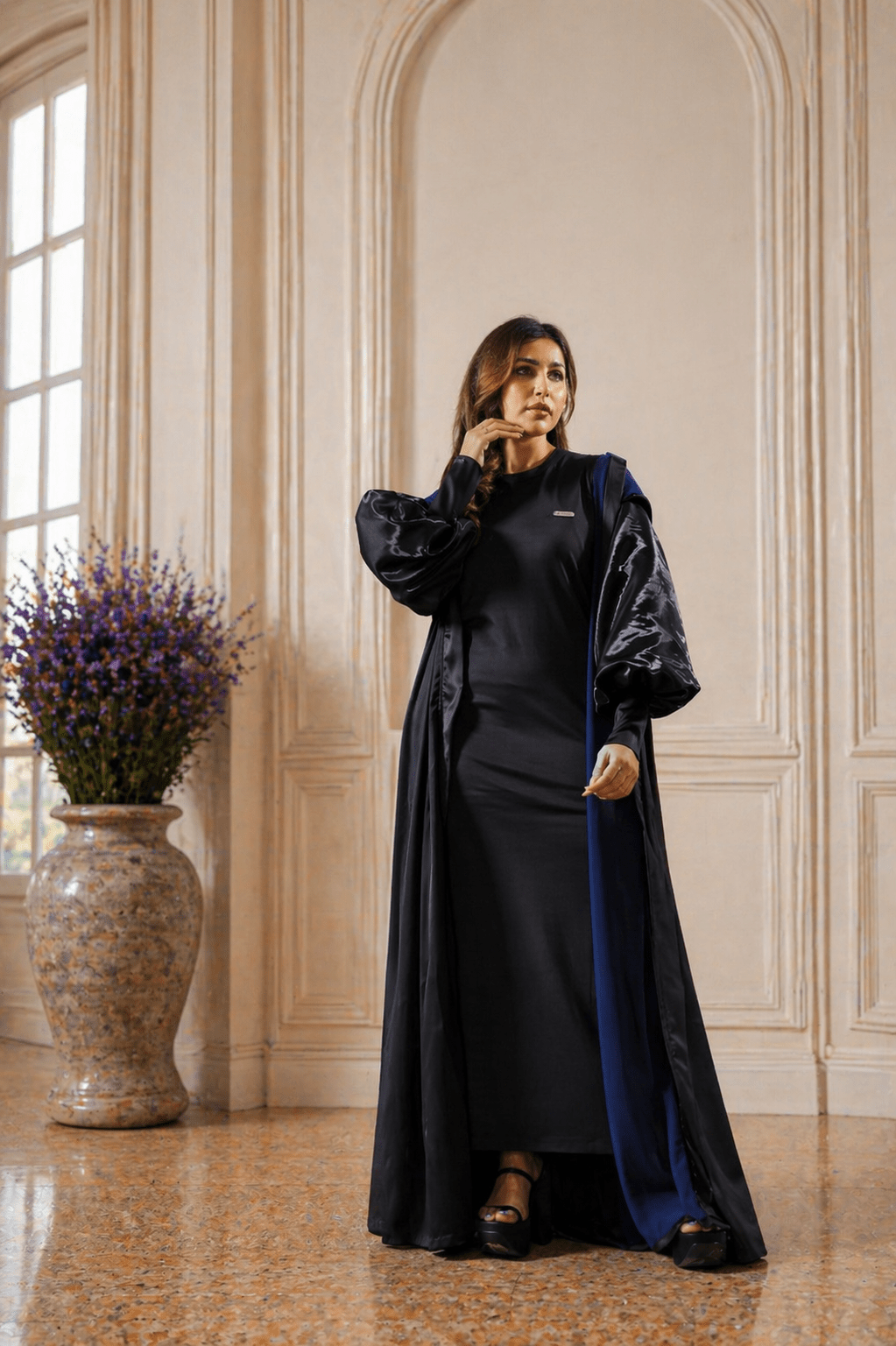 Image of Sapphire Abaya - Larin
